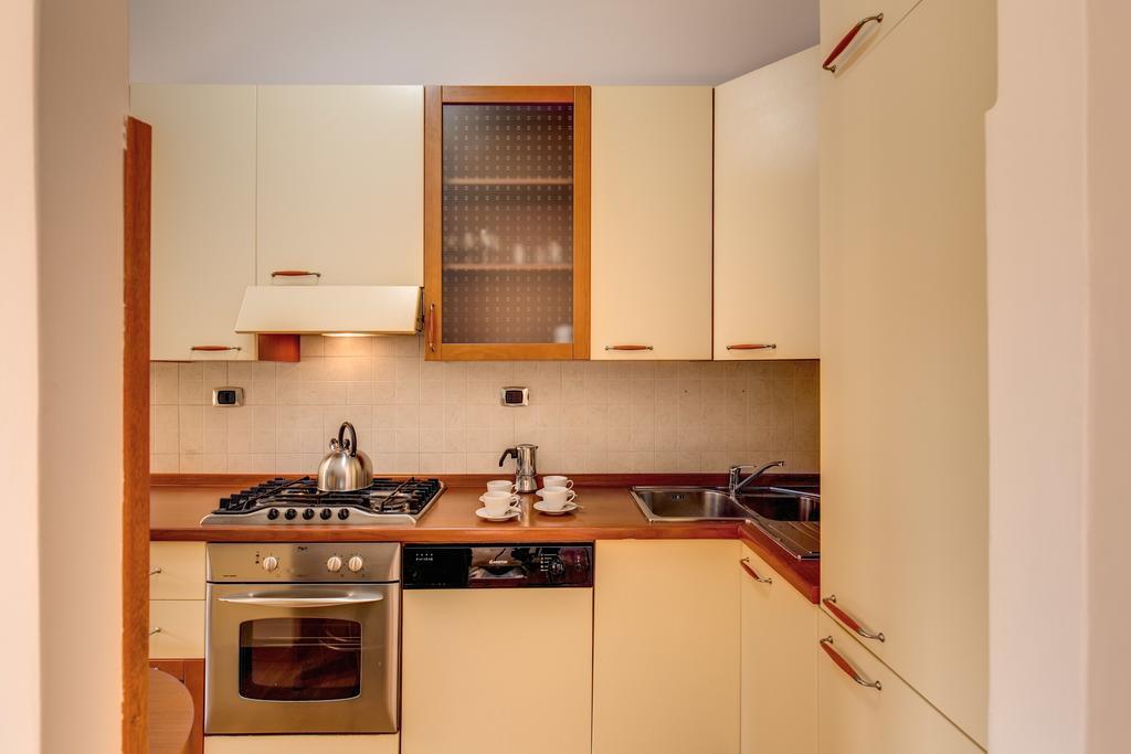 M&l - Caracalla Holiday Apartment *