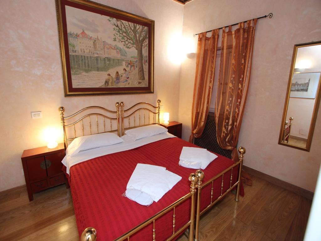 Casa Julia Al Pantheon Apartment