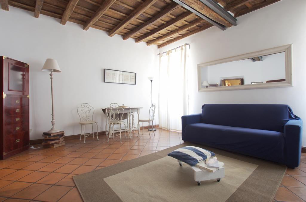 Apartment Vacanze Romane Centro Storico Trastevere Rome