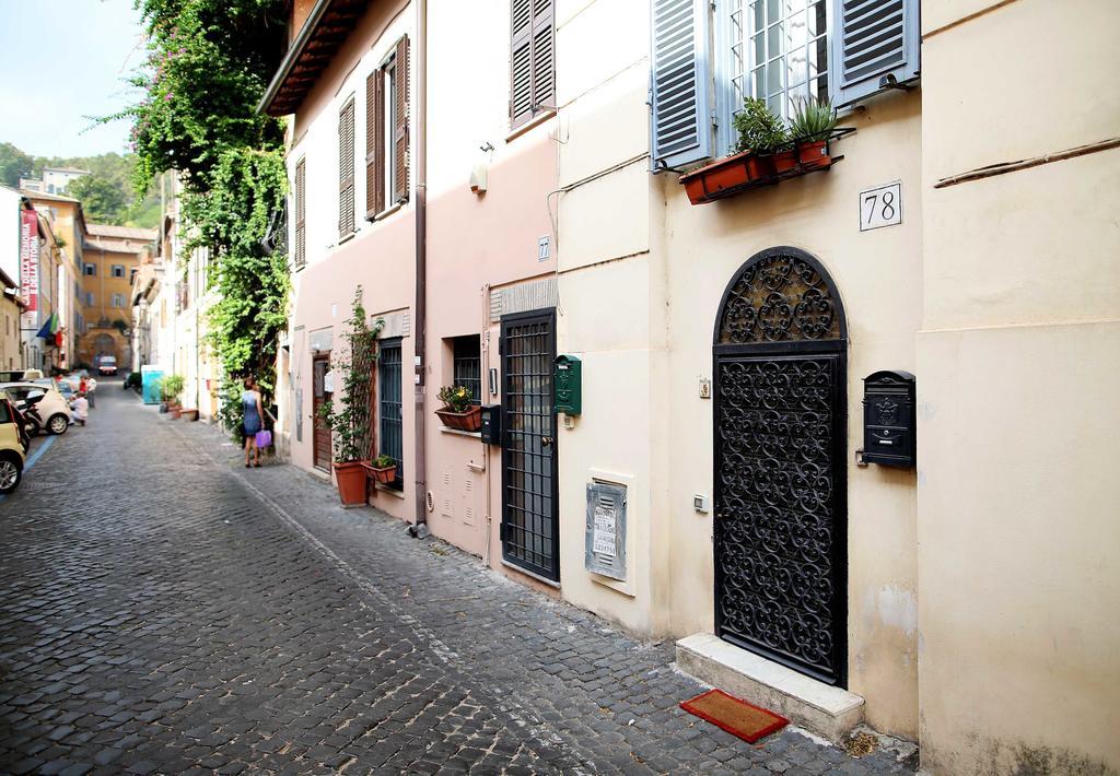 Trastevere Calling * Rome