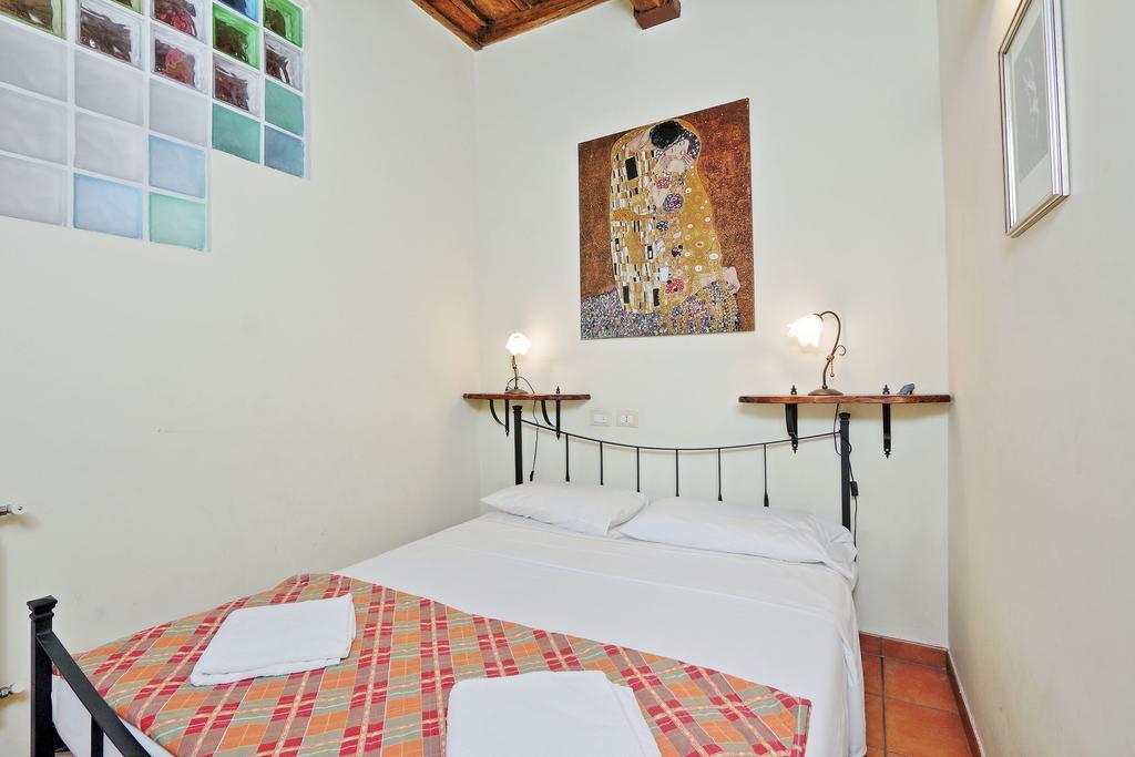 Apartment Vicolo De Renzi Apartment Rome