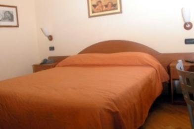 Magnifico 3* Rome