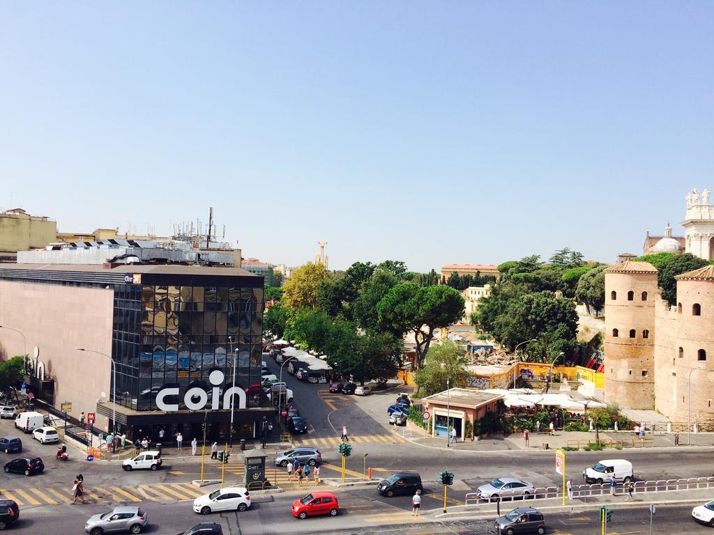 Serventi Longhi Rome