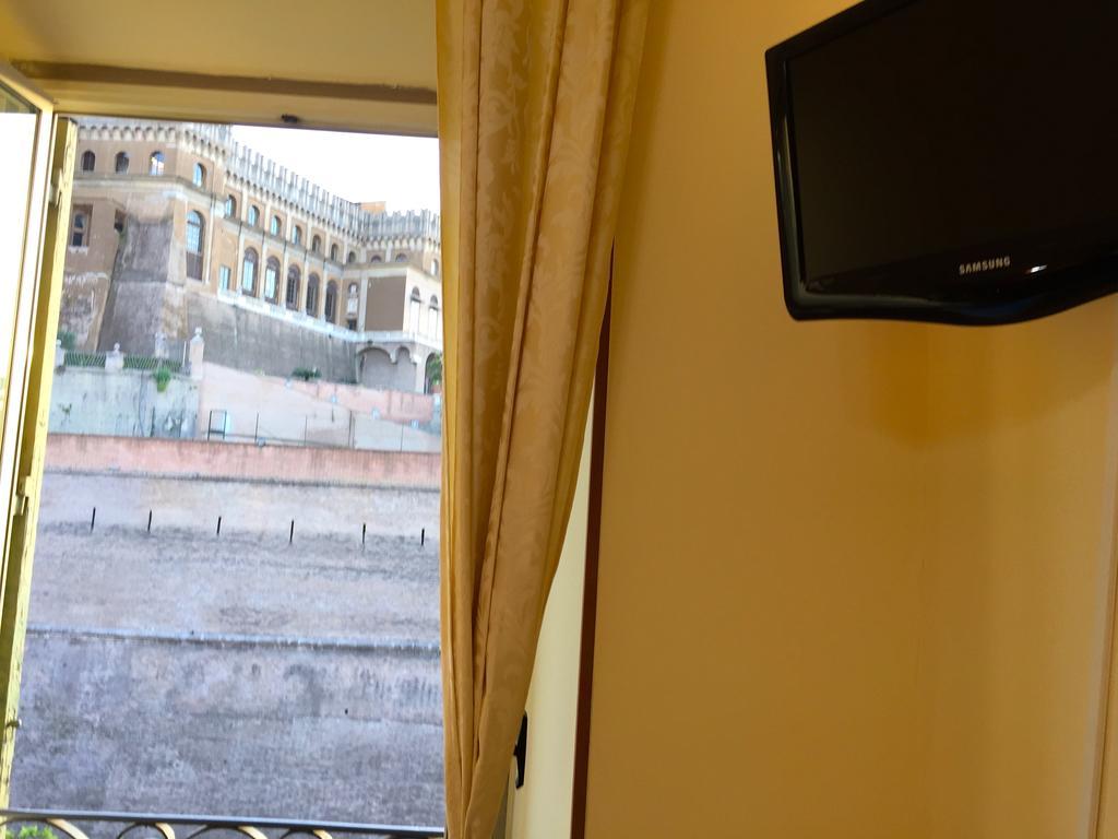 Le Torri Dei Papi * Rome