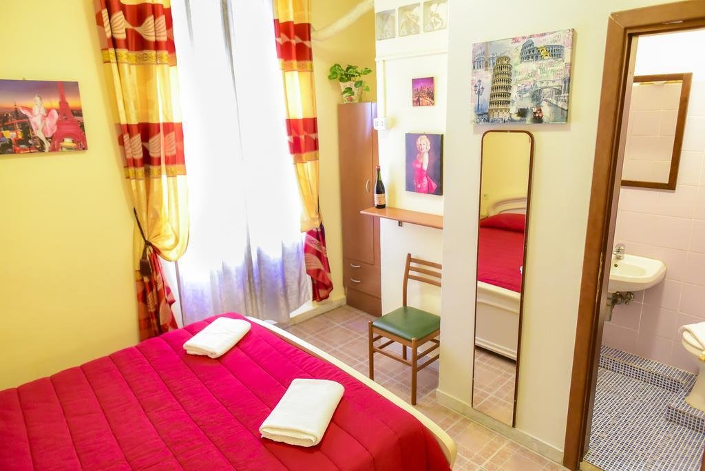 Casa Vacanza Frendy - Free Airport Transportation On Arrival If You Book An Apartment Of Minimum 3 Nights And 6 People Guest house