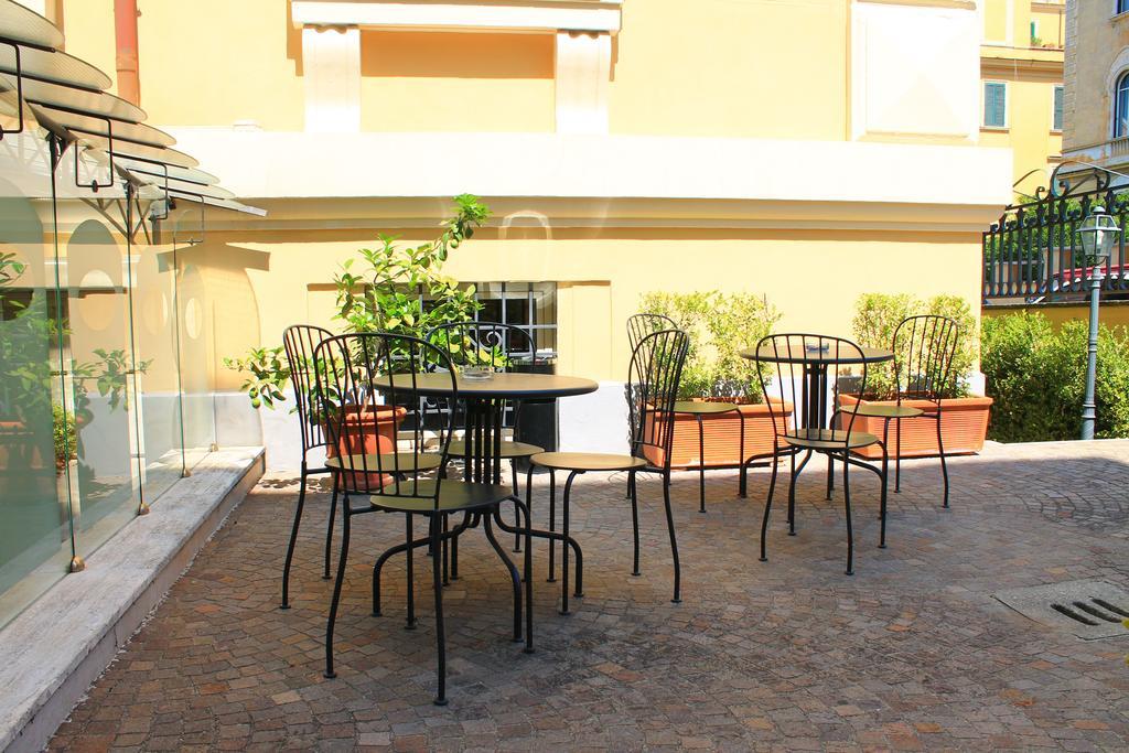 Torlonia 4*