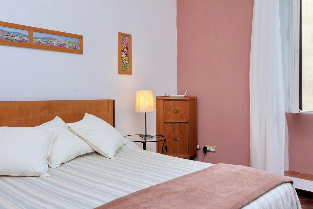 Gessi Halldis Rome