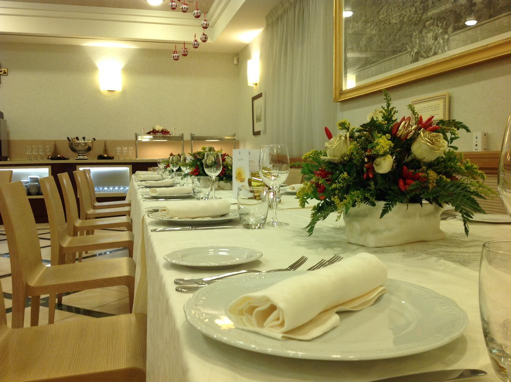 Hotel Domus Australia Rome