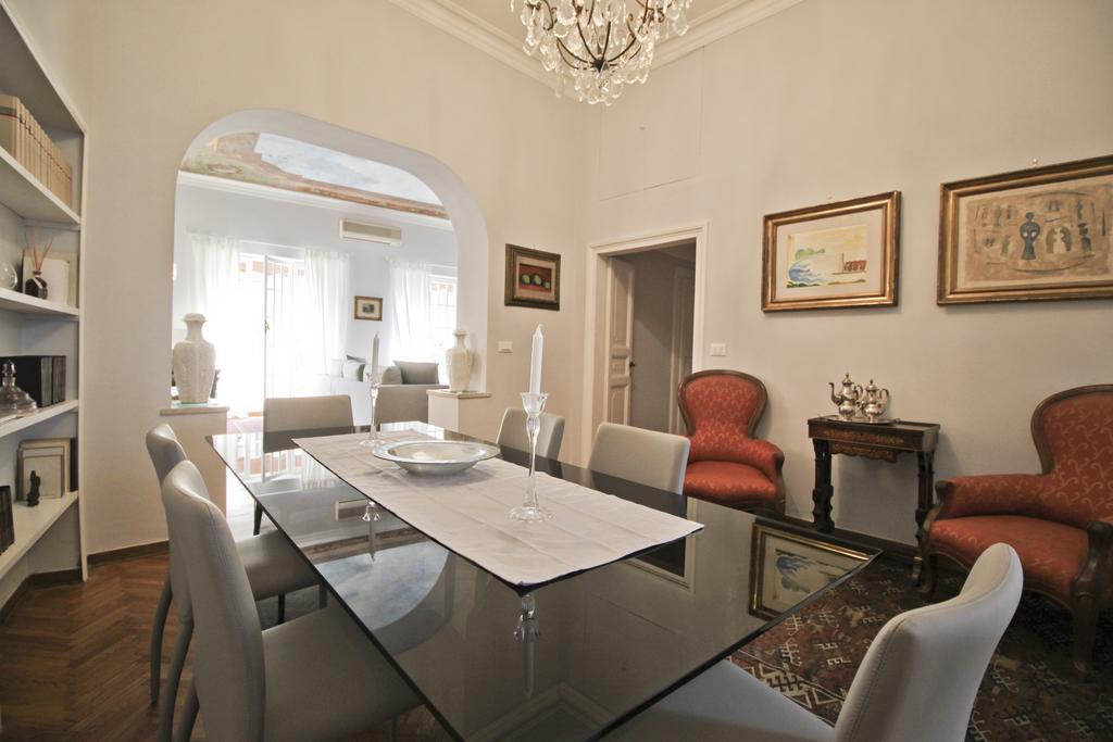 Apartment At Penthouse