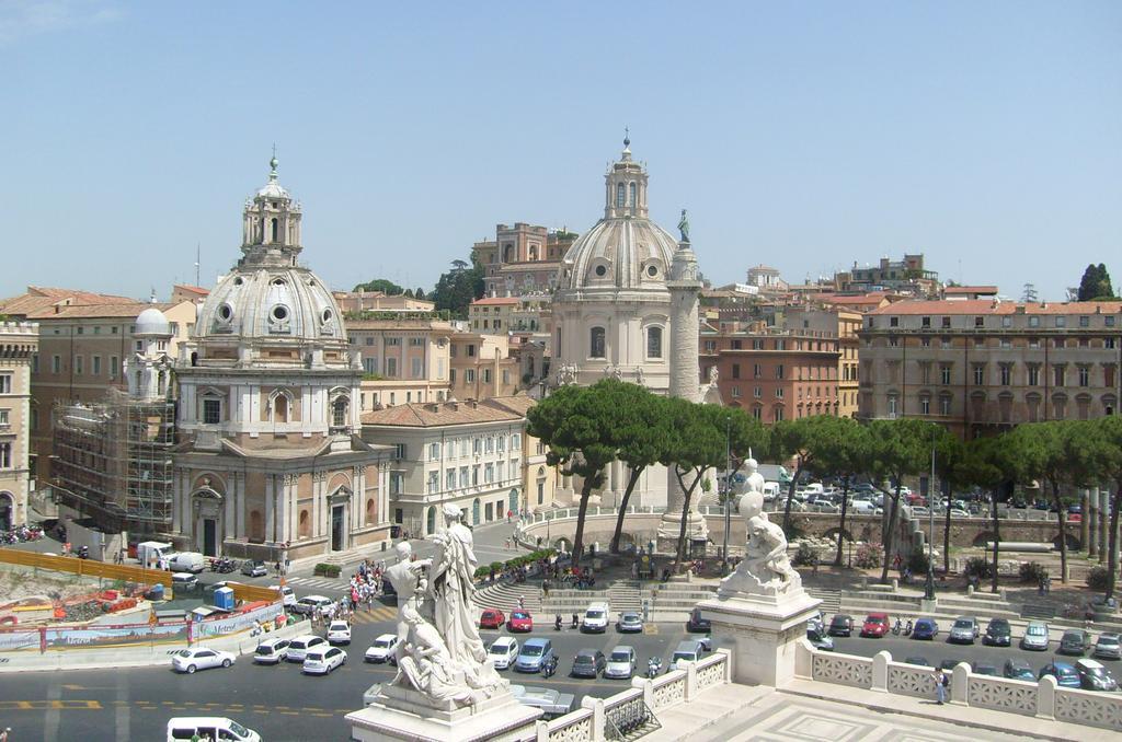Viale Del Colosseo Acomodação com café da manhã  Roma