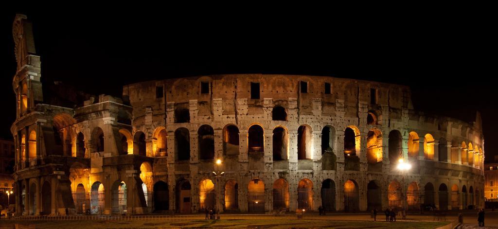 Viale Del Colosseo Bed & Breakfast Rome