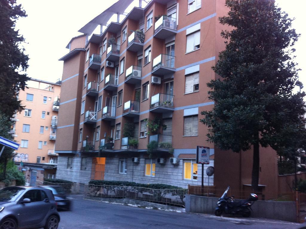Vatican Balcony Appartement *