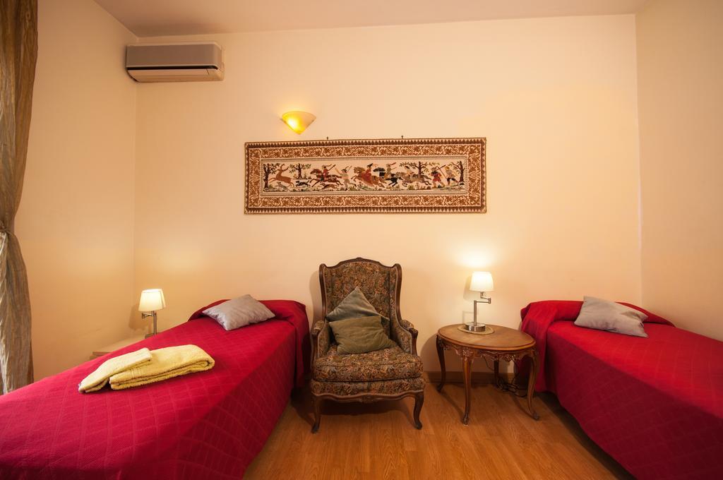 Vatican Balcony Appartement