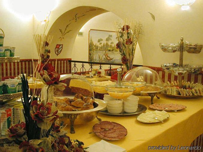 Varese Hotel