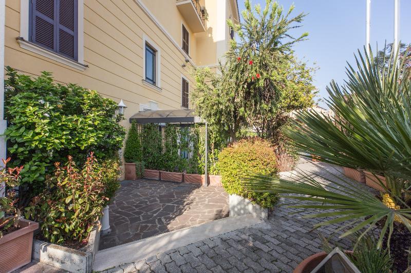 Romoli Hotel 3*