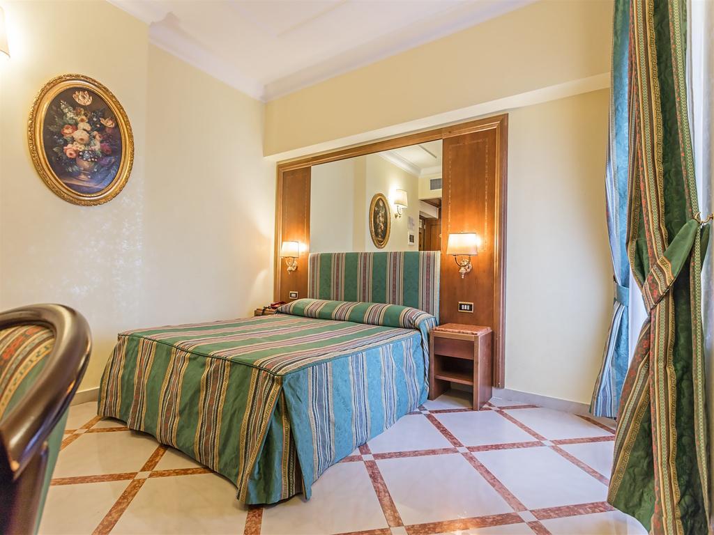 Hotel Raeli Noto