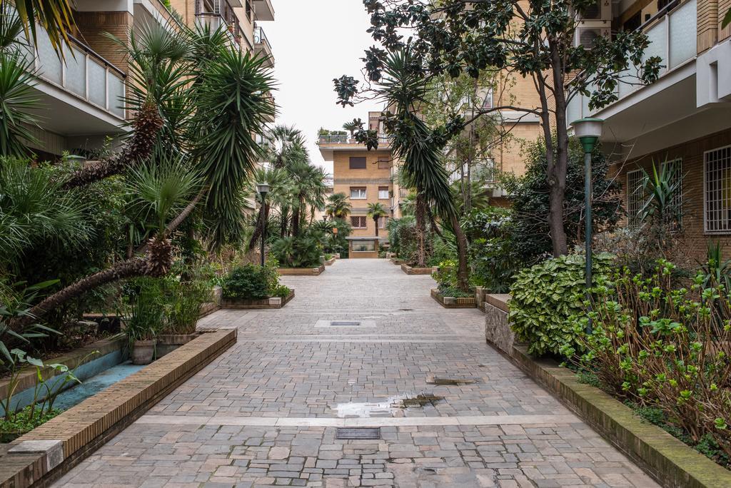 Bed & Breakfast Mirabilia Urbis Rome