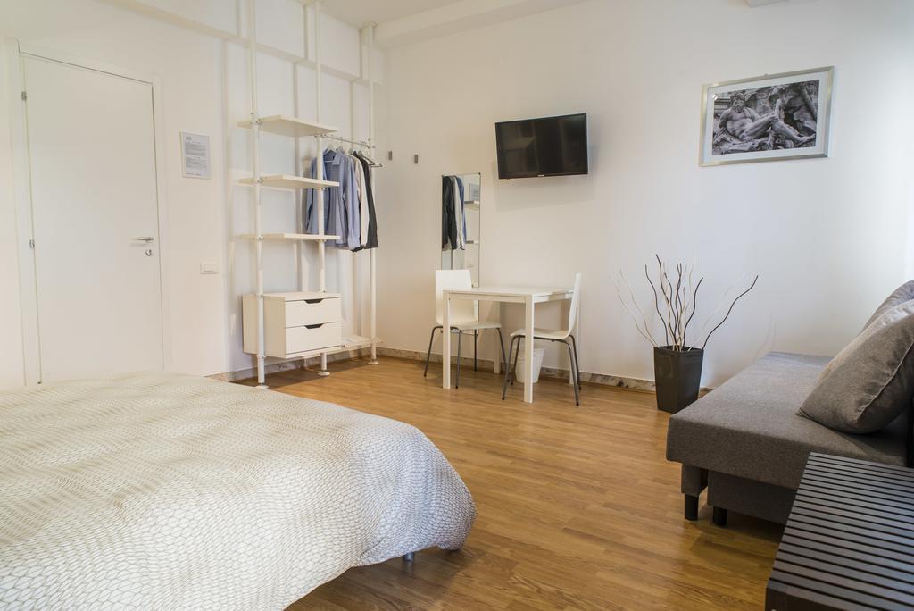 Mirabilia Urbis Bed & Breakfast