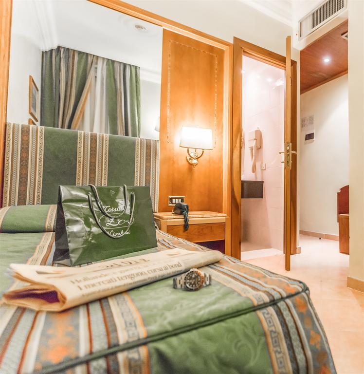 Hotel Raeli Floridia 3*