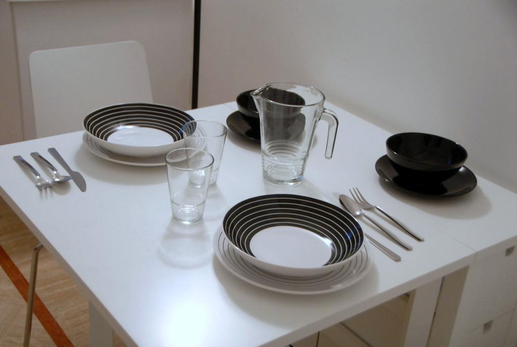 Bianco E Nero Apartment