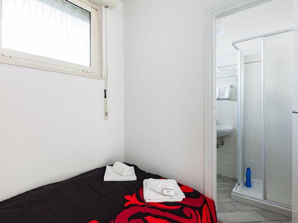 Rome Apartment With Terrace Autonomous