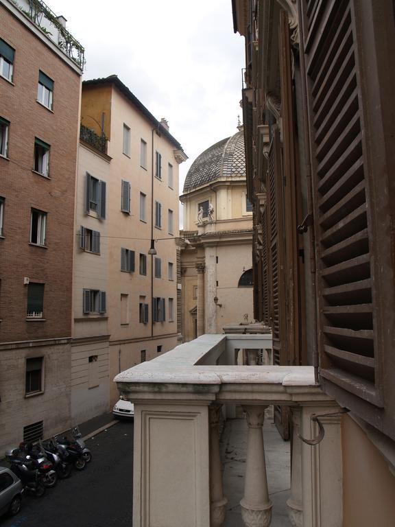 Viadelloca35 * Rome