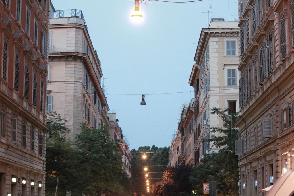 Stardust Couette-café Rome