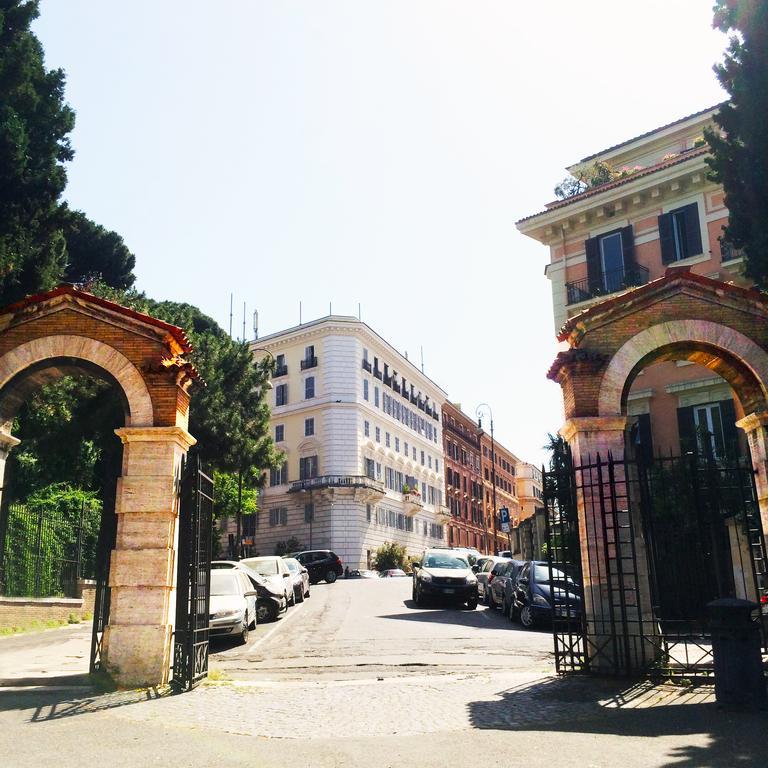 Miclad Colosseum Bed & Breakfast