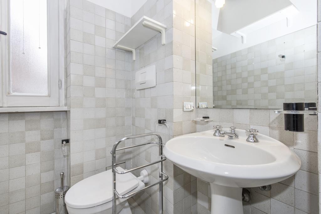 Romantica Apartments *