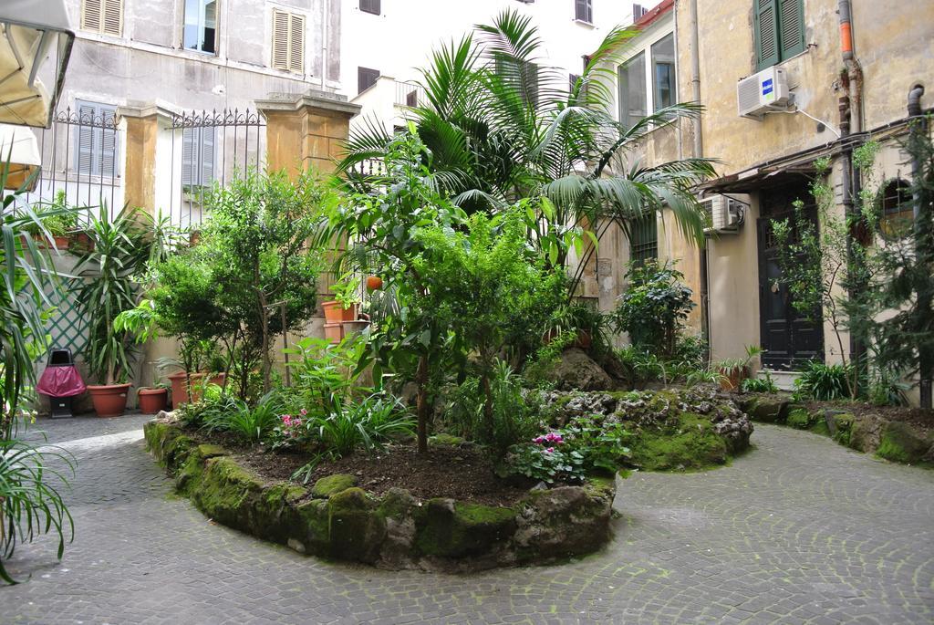 New Sistina Trevi-spagna Rome