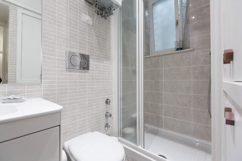 Appartement Navona, Old