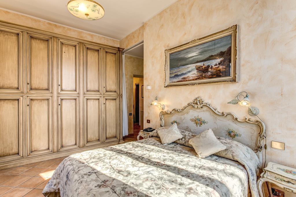 Marignoli Apartment *