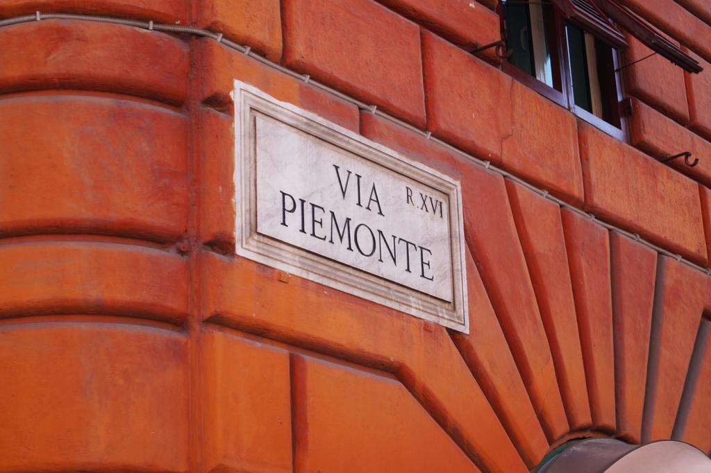 Caterina One O One - Embassy Apartamento Roma