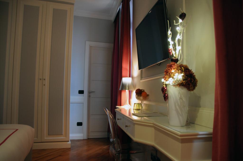 Fontana Di Trevi Guest house Rome
