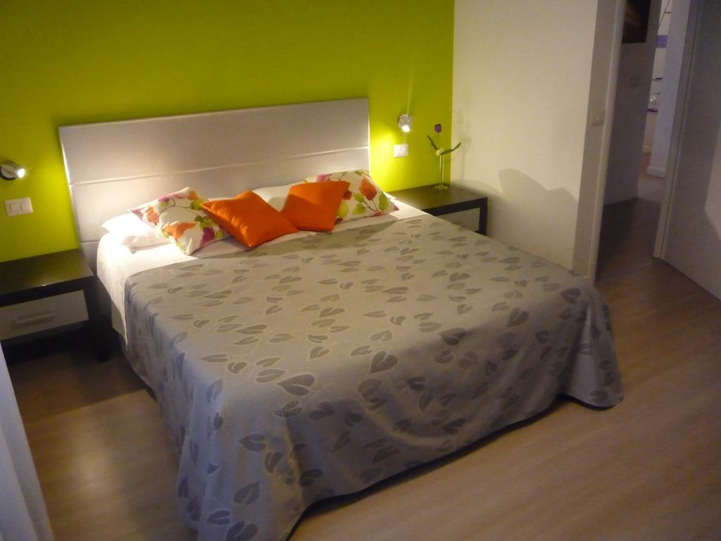 Ginester Couette-café *