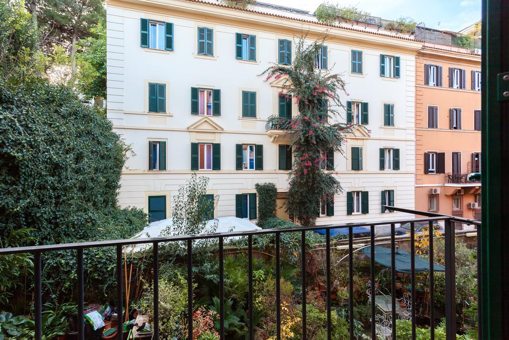 Holiday home Vatican Loris House *