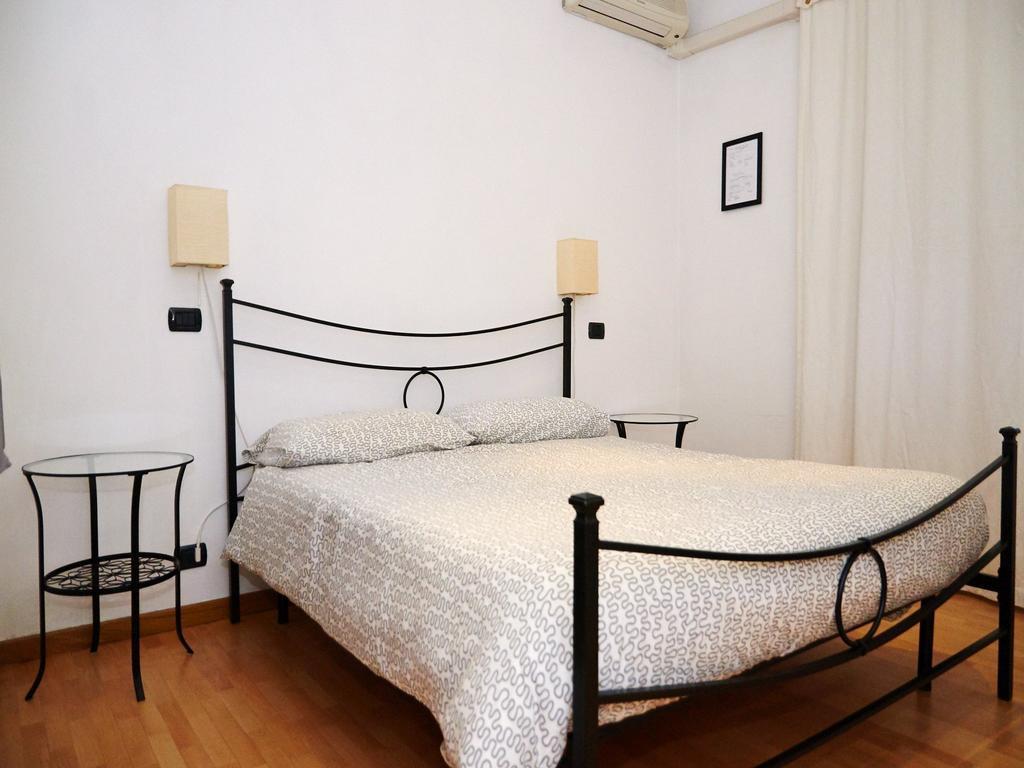 Apartment Domus Appio Claudio Rome