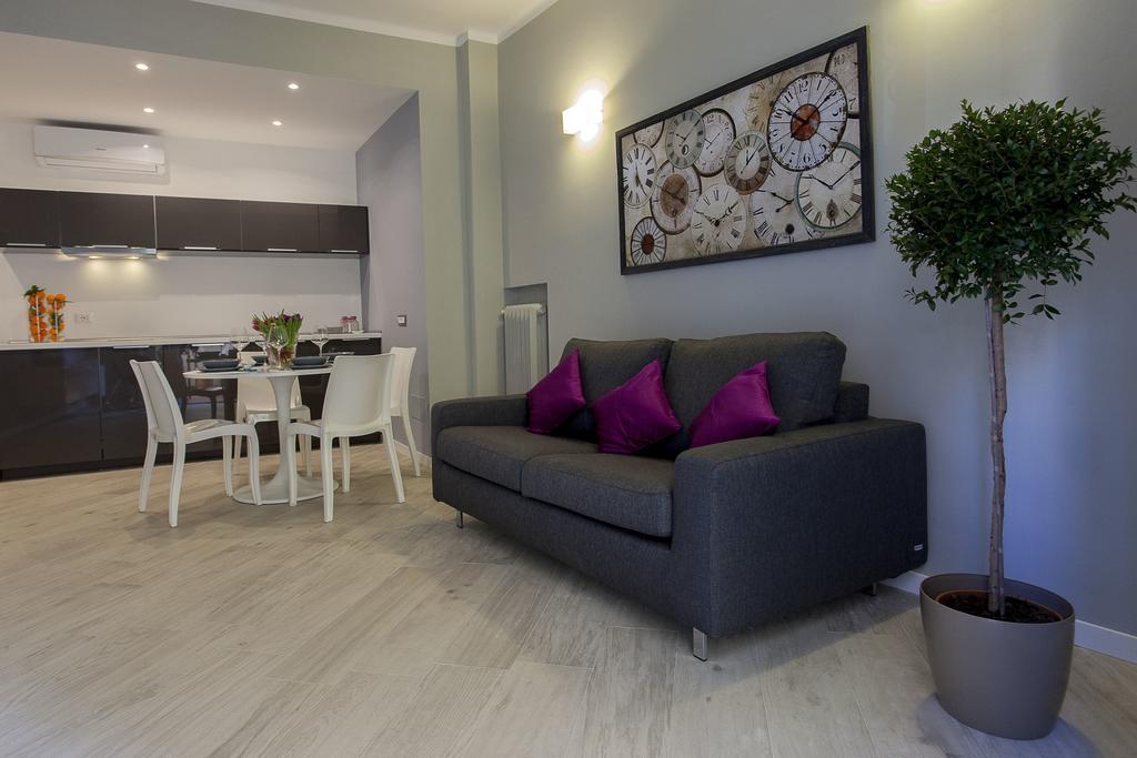Vatican Twins Luxury Apartment *