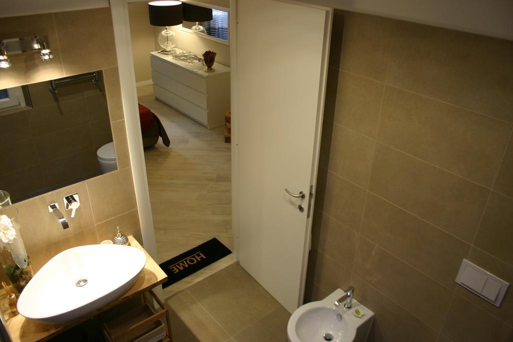 Vatican Twins Luxury Apartment *
