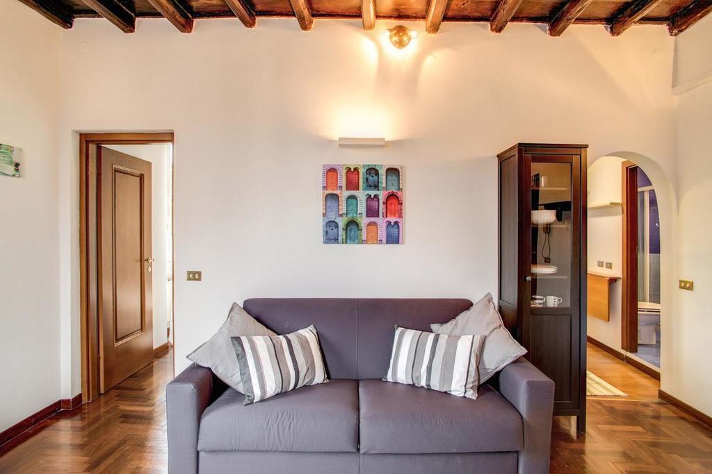 Over The Ghetto Apartment Rome