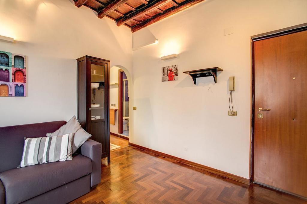 Apartment Over The Ghetto Rome