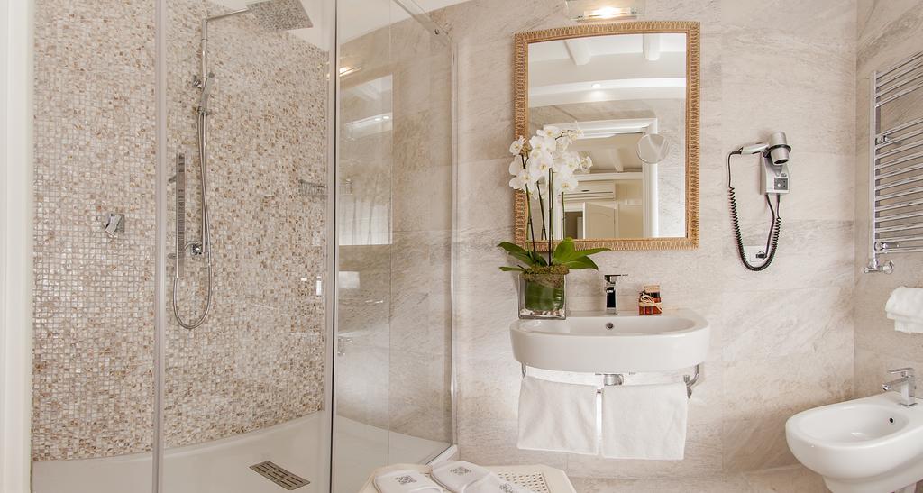 Bed & Breakfast La Residenza Del Sole Al Pantheon Rome