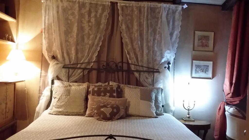 Casale Di Caccia Rome