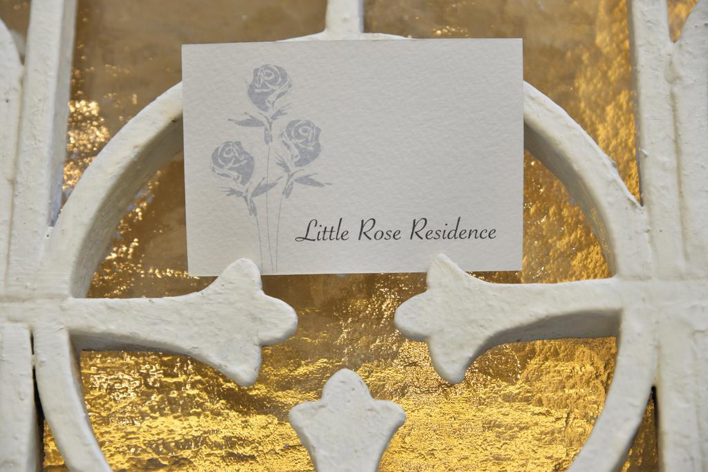 Little Rose Rome