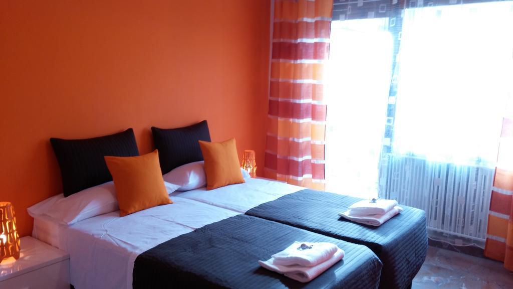 Famous Guest house