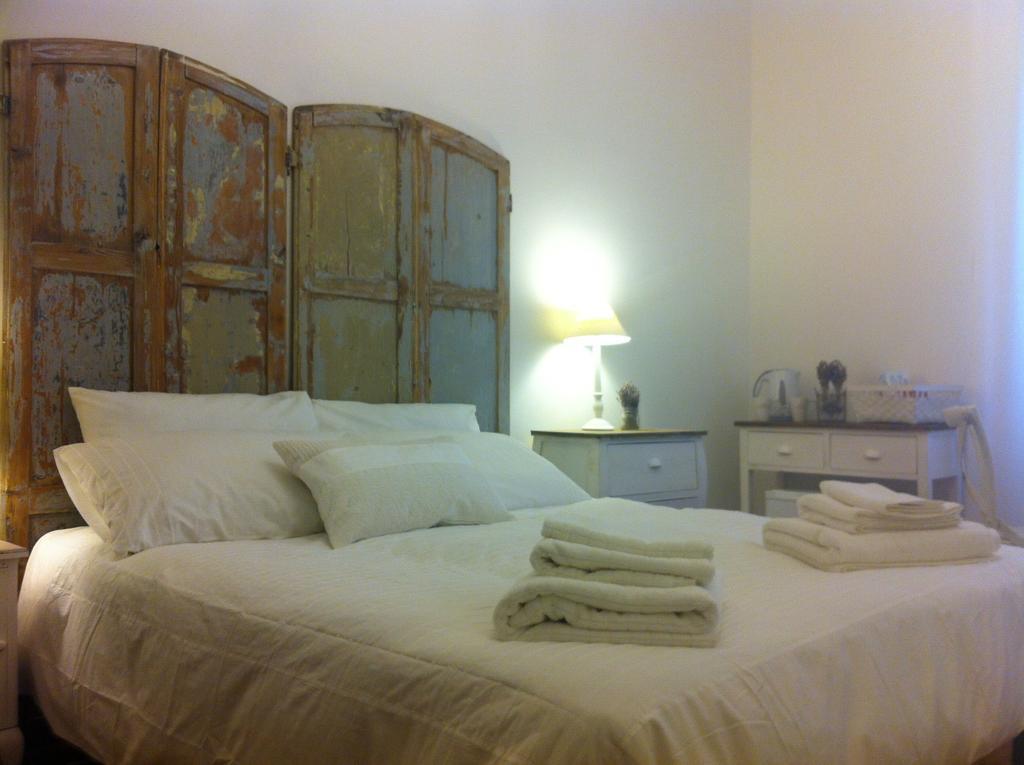 Bed & Breakfast Out Of Time Rome