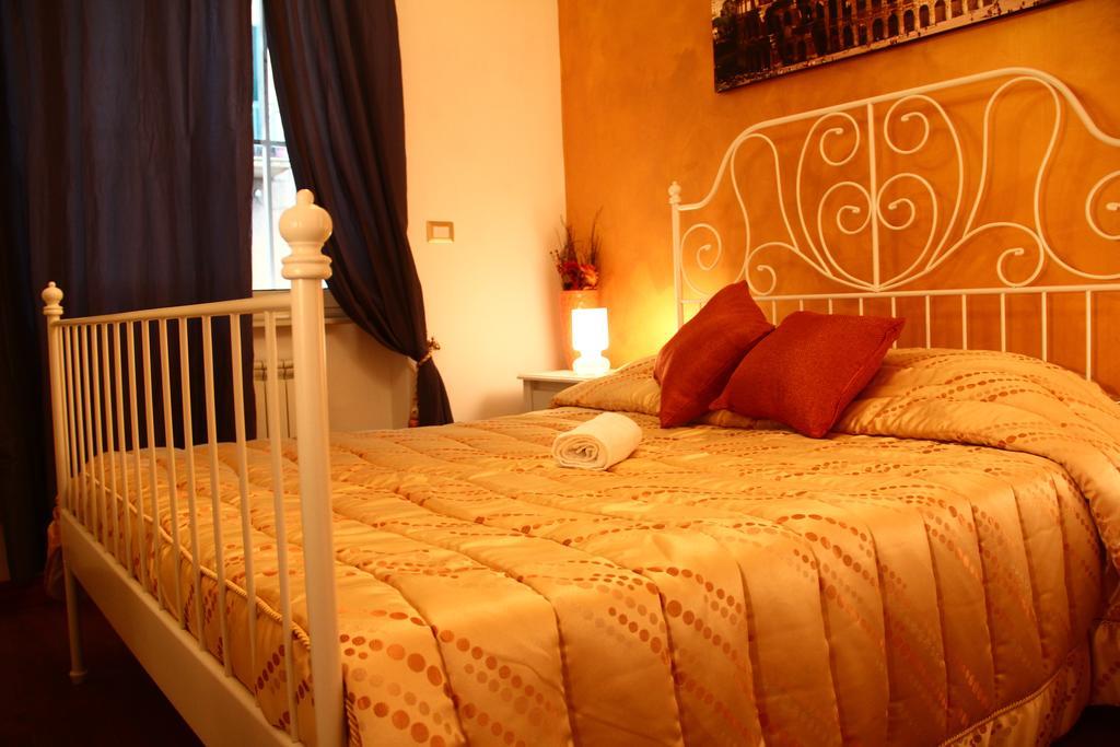Bed & Breakfast Domus Ubaldi *