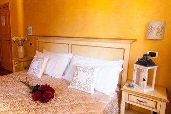 Navona Tower Relais 2* Rome