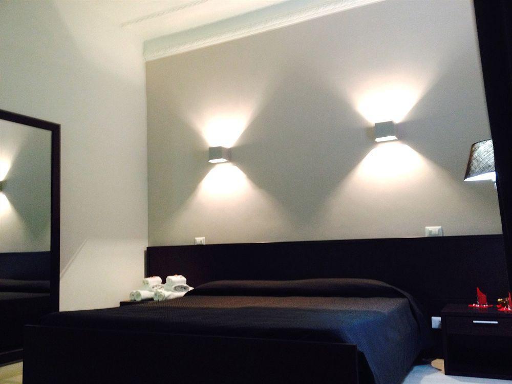 Couette-café Domus Castrense 2*