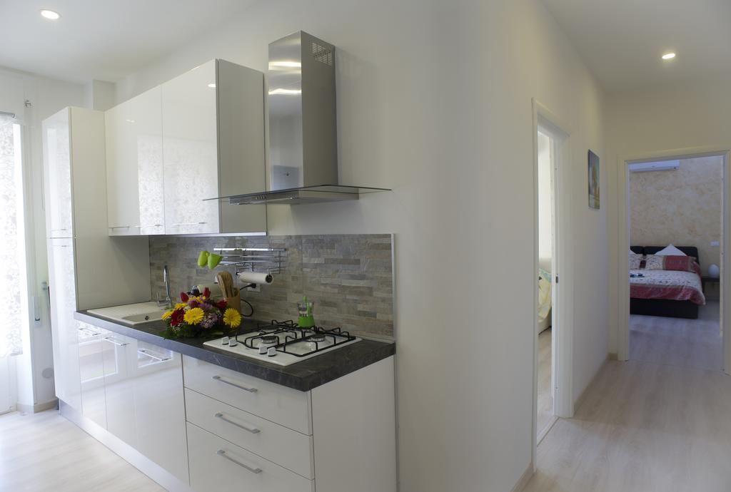 St. Peter Station Apartment
